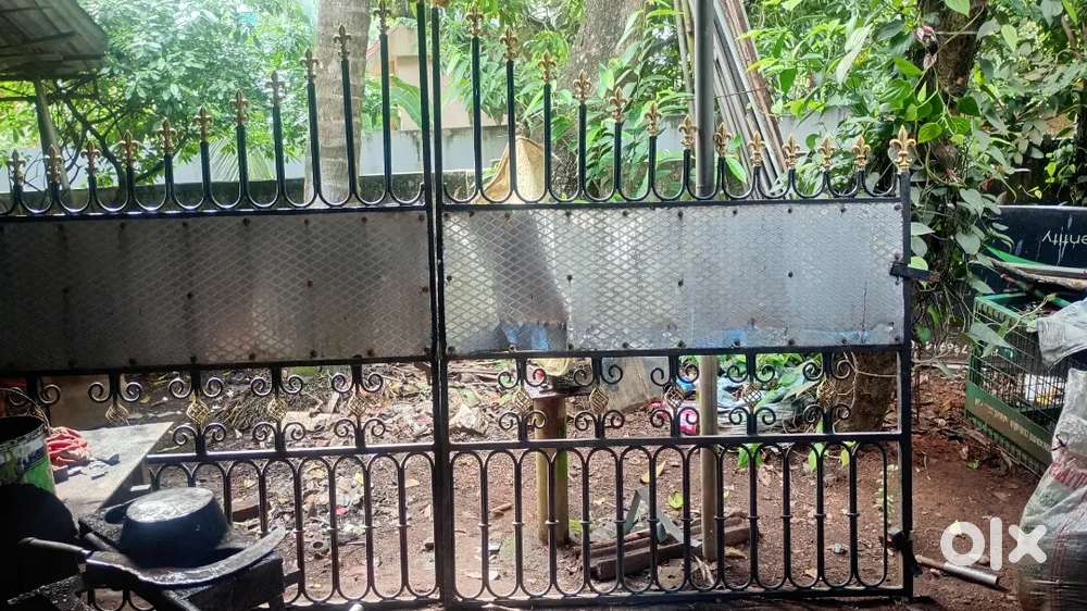 House hold gate