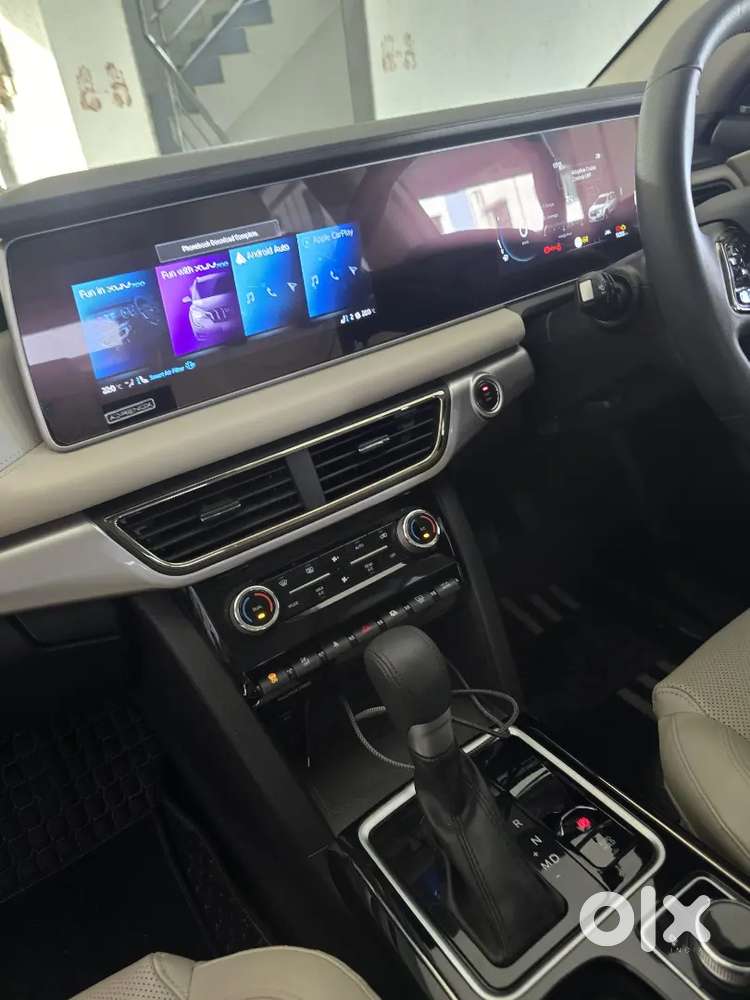 Mahindra Xuv700 Ax7 L 2024 Diesel Luxury