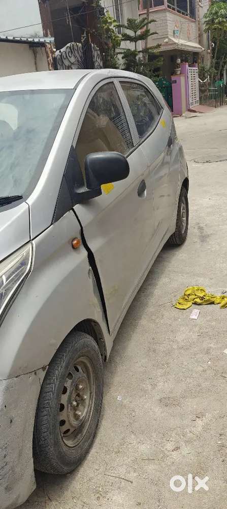Hyundai Eon 2017 Petrol Well Maintained