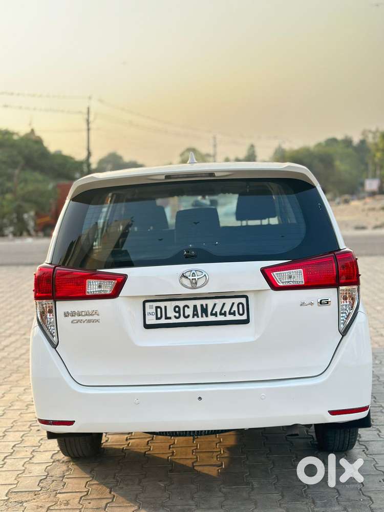 Toyota Innova Crysta 2.4 Gx Mt, 2017, Diesel