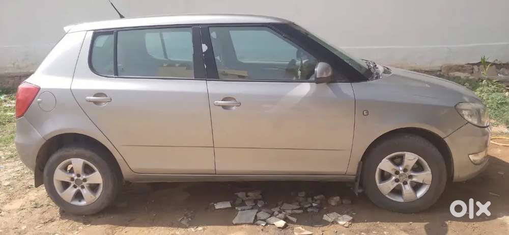 Skoda Fabia 2012 Diesel 100000 Km Driven