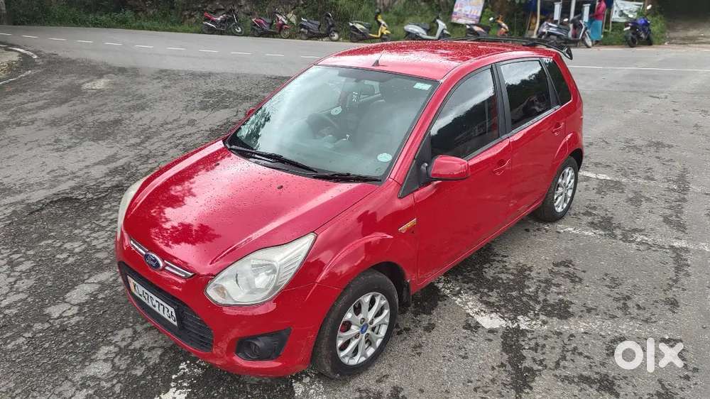 Ford Figo Titanium 2013