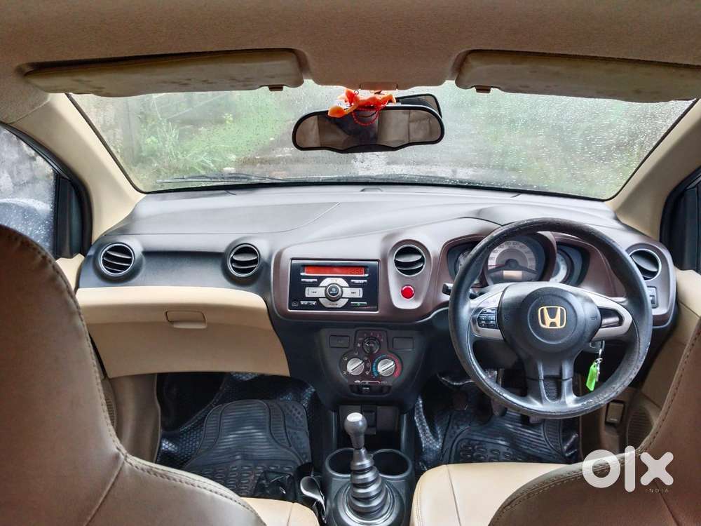 Honda Brio, 2012, Petrol