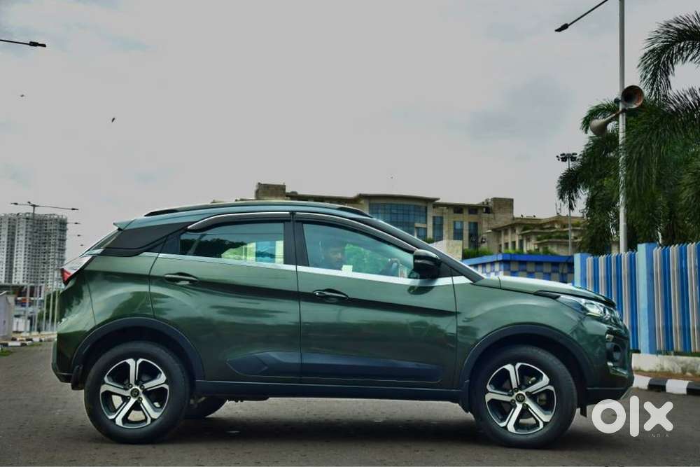 Tata Nexon 1.2 Revotron Xza Plus (o) Amt, 2021, Petrol