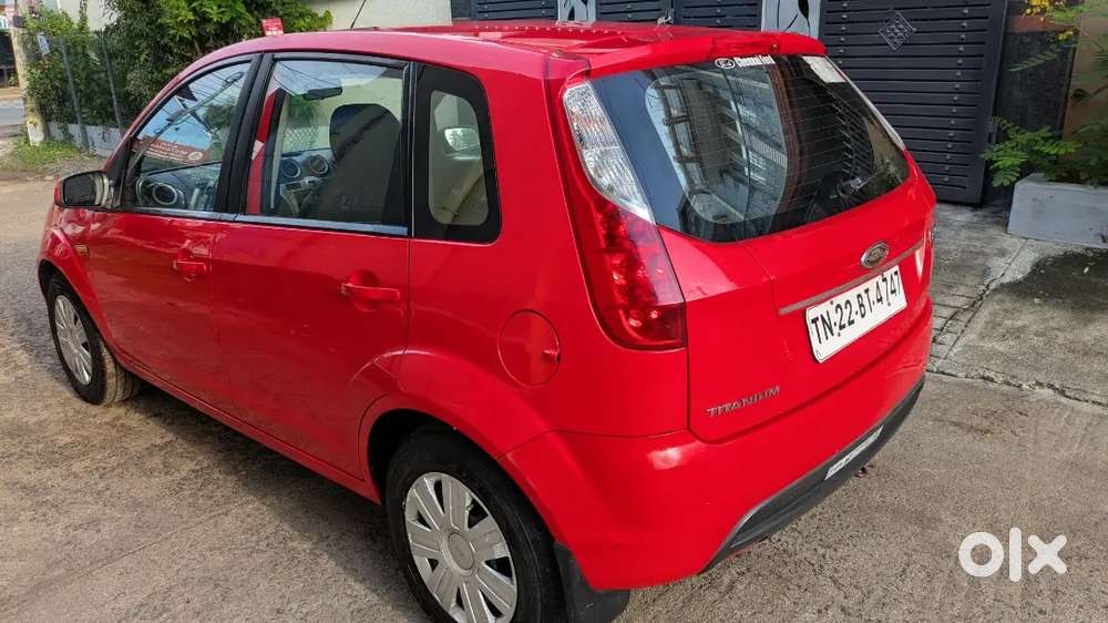 Ford Figo Titanium 2010 Fc 2031