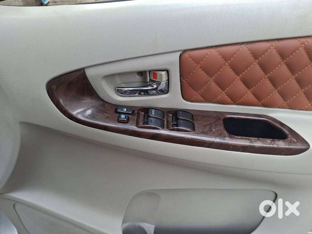 Toyota Innova 2.5 Vx 8 Str, 2012, Diesel