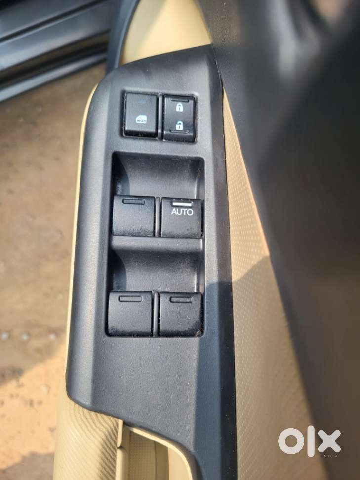 Honda City I-vtec V, 2017, Petrol