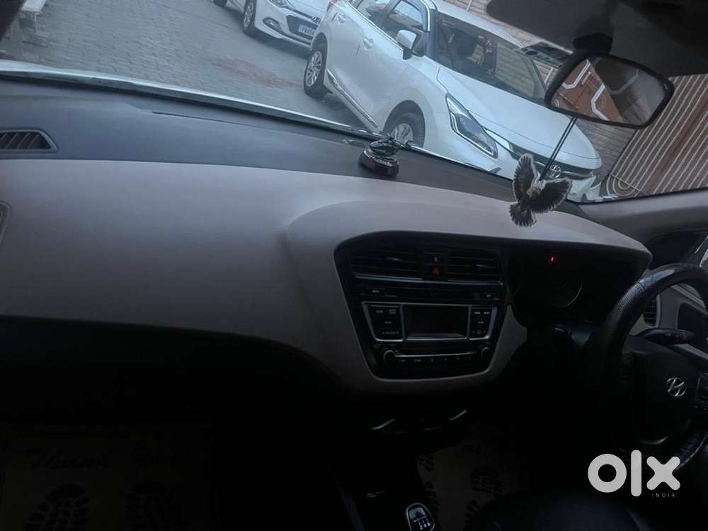 Hyundai I20 2015 Diesel 110000 Km Driven