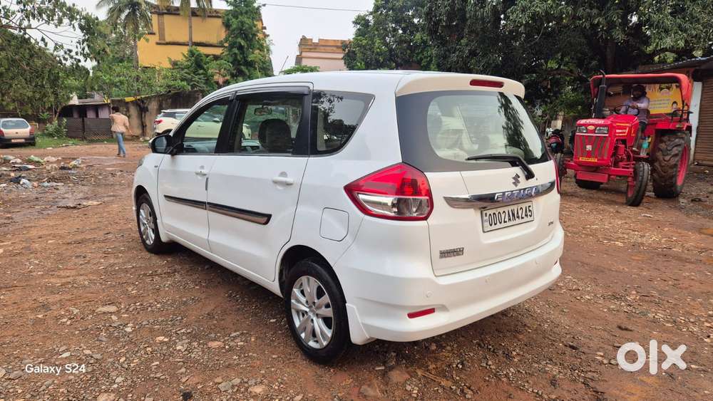 Maruti Suzuki Ertiga Zxi Plus , 2017, Petrol