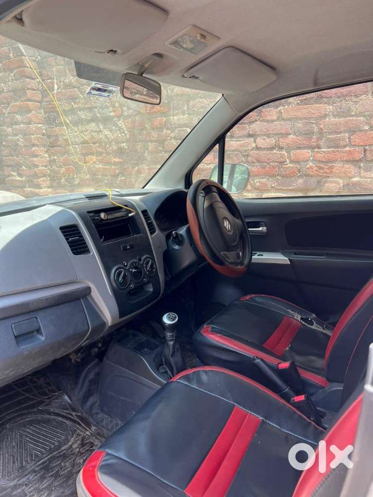 Maruti Suzuki Wagon R 2013 Petrol Well Maintained