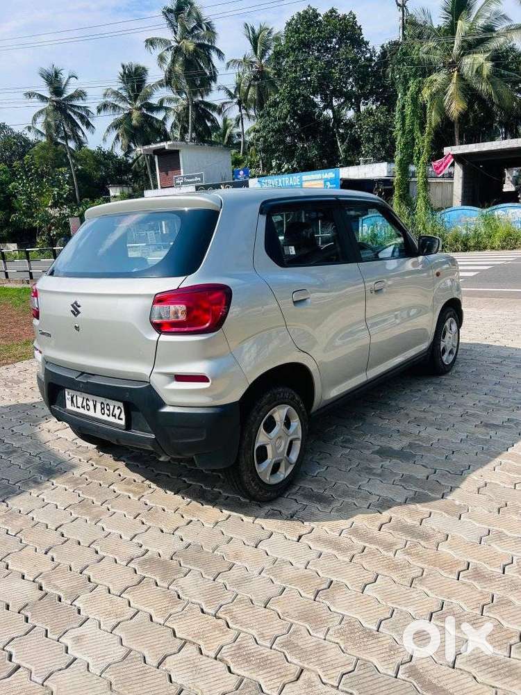 Maruti Suzuki S-presso Vxi Plus Amt, 2021, Petrol