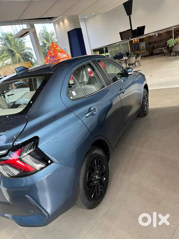 Maruti Suzuki Dzire 2026 Petrol Manual