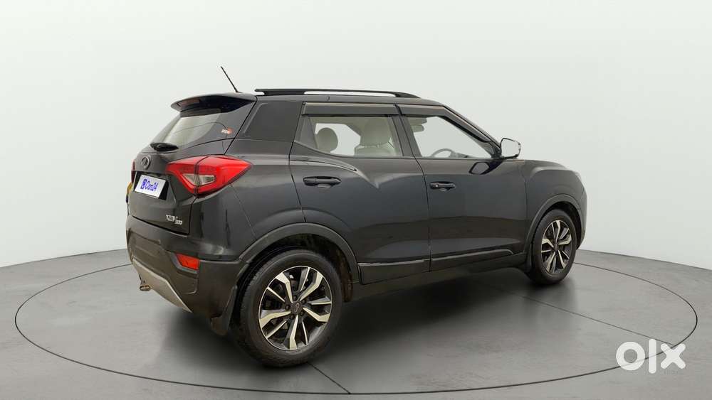 Mahindra Xuv300 W8 Option, 2020, Petrol