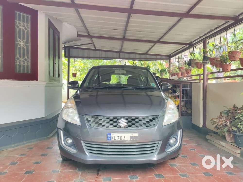 Maruti Suzuki Swift Vxi &ndash; 2015  Granite Grey  57,000 Km