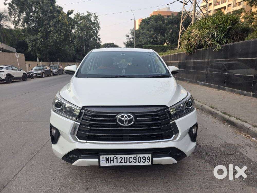 Toyota Innova Crysta 2.4 V 7 Str, 2022, Diesel