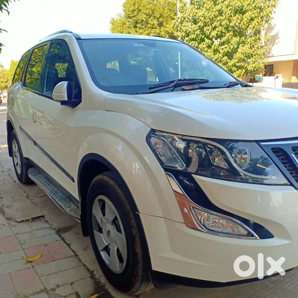 Xuv500 W6 Well Maintain And Very Good Condition