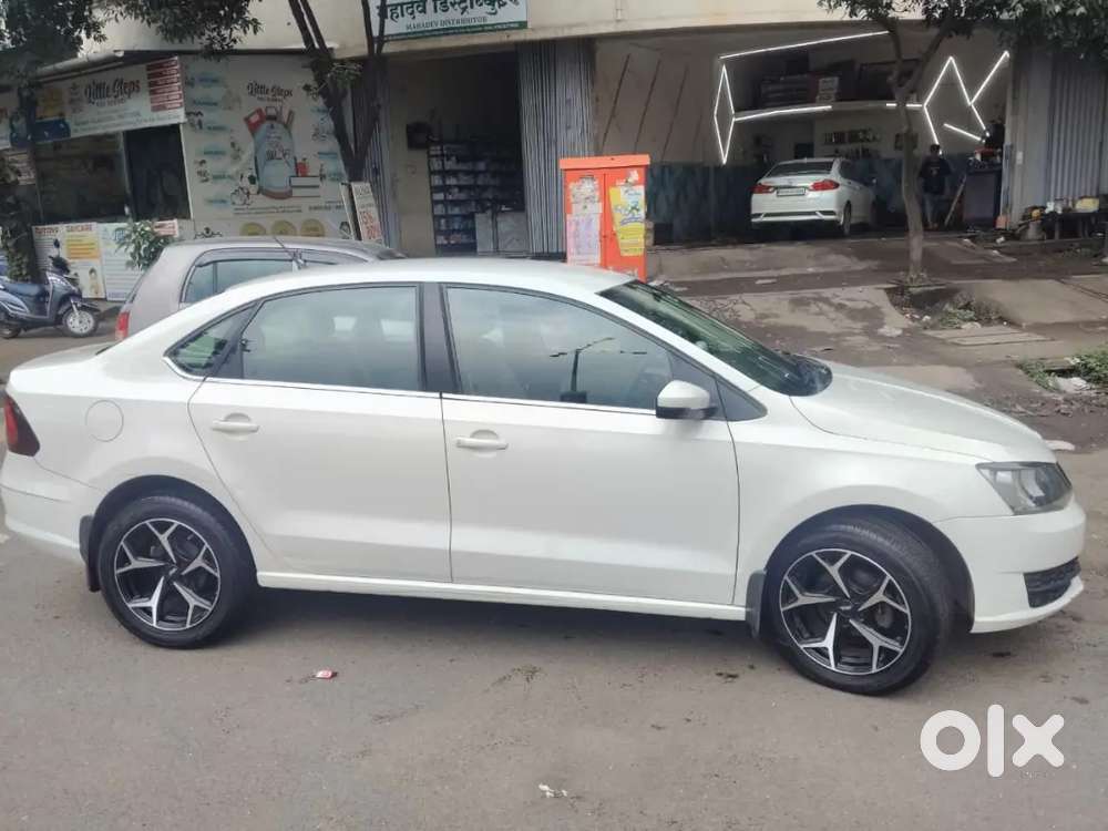 Skoda Rapid Tsi Active 2021