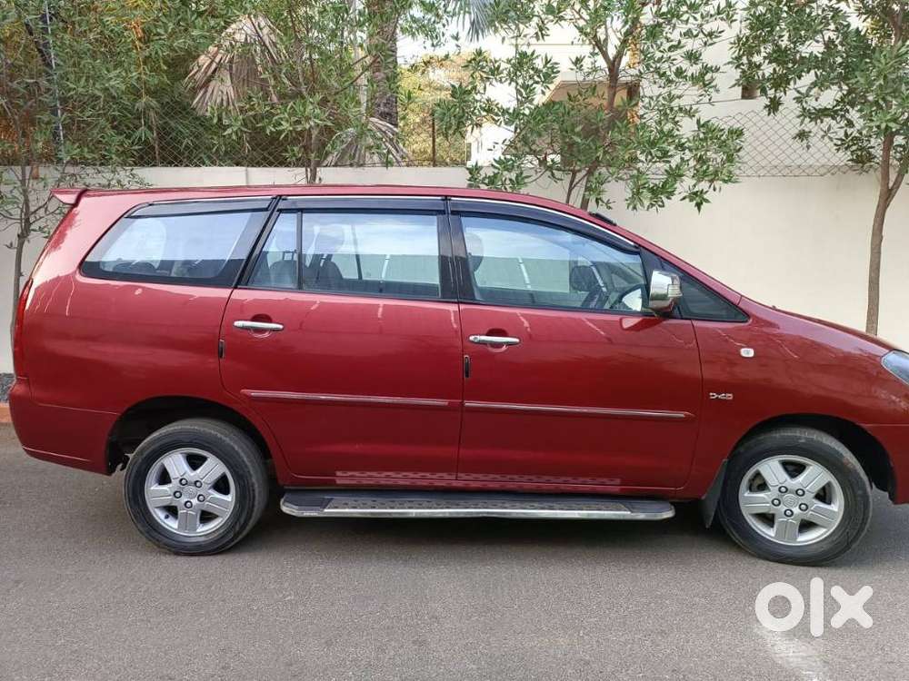 Toyota Innova 2.5 Ev Ps 7 Str Bs-iii, 2007, Diesel
