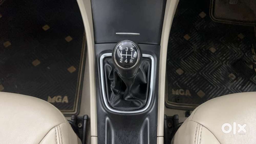 Maruti Suzuki Ciaz 2014-2017 Vxi Plus, 2016, Petrol