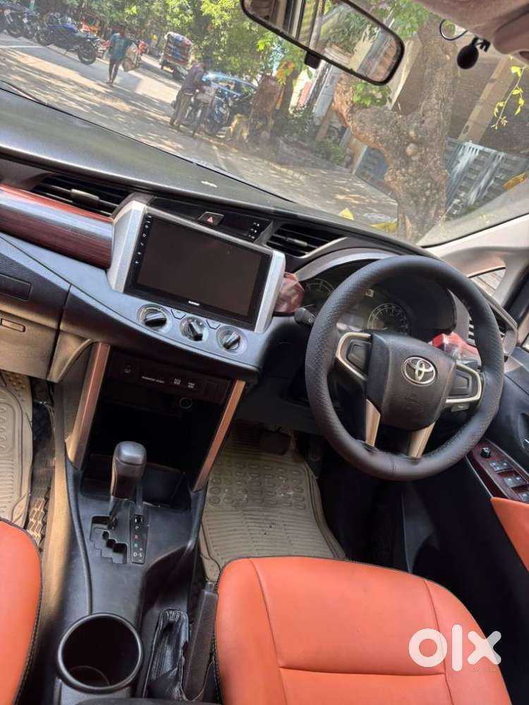 Toyota Innova Crysta 2.8 Gx At 7 Str, 2016, Diesel