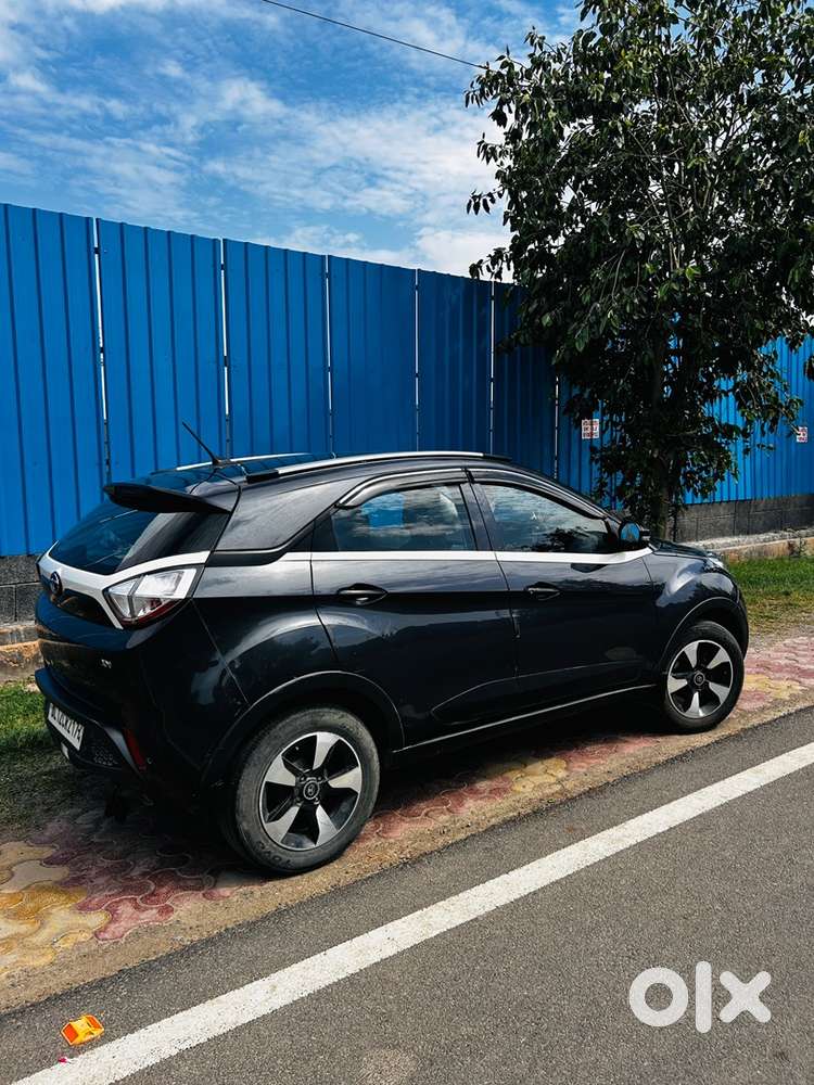 Tata Nexon 2019 Petrol + Cng