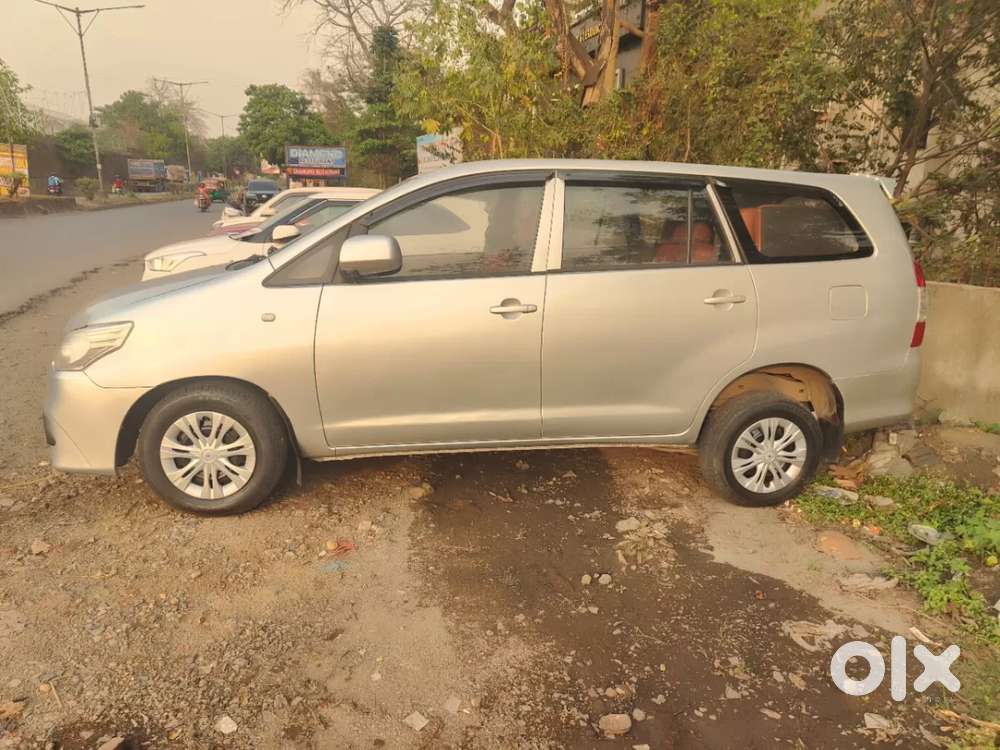 Toyota Innova, 2012, Petrol