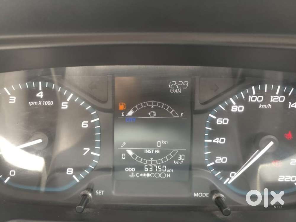 Tata Punch Pure, 2022, Petrol