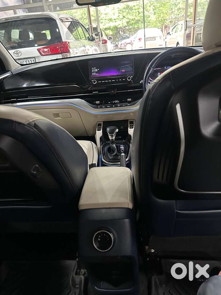 Kia Carens 1.5 Luxury Plus Diesel At 7 Str, 2022, Diesel