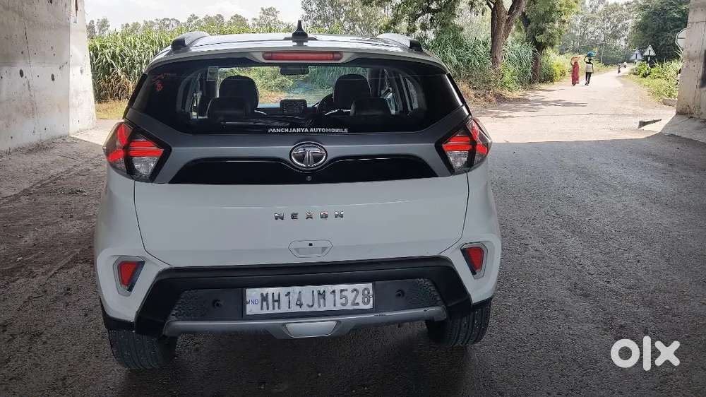 New Brand Tyre  Top Model Auto With Sun Roof