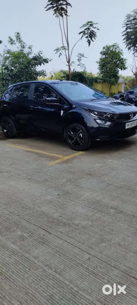 Tata Altroz 2022 Petrol Dark Edition