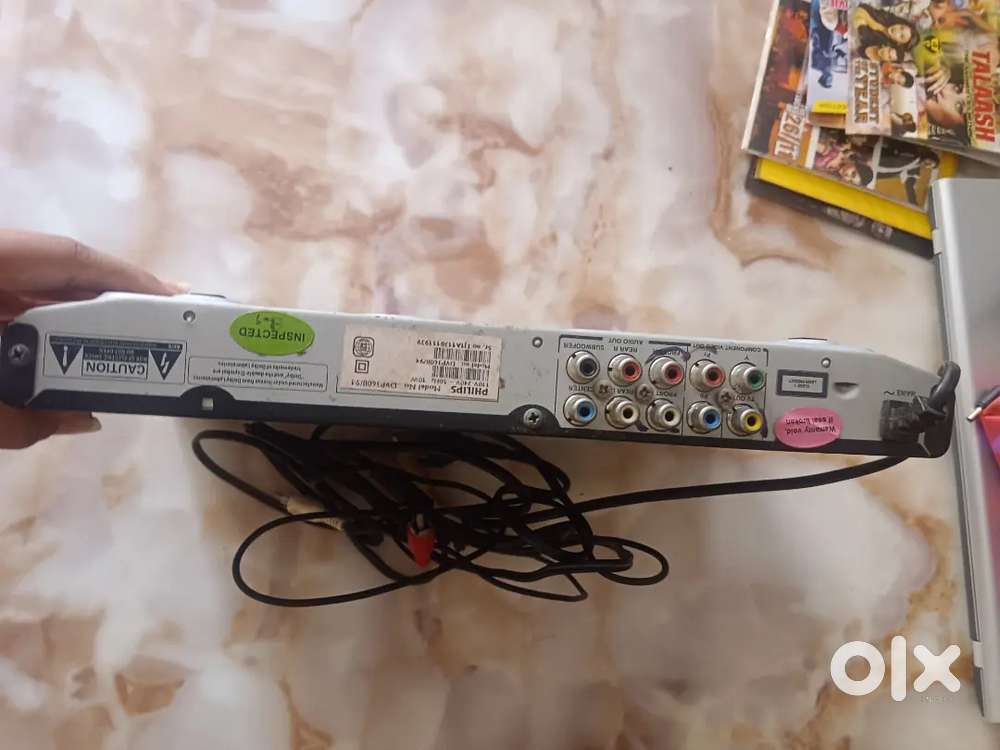 Philips DVD Player (Black)+ Free DVD cassets (price negotiable)