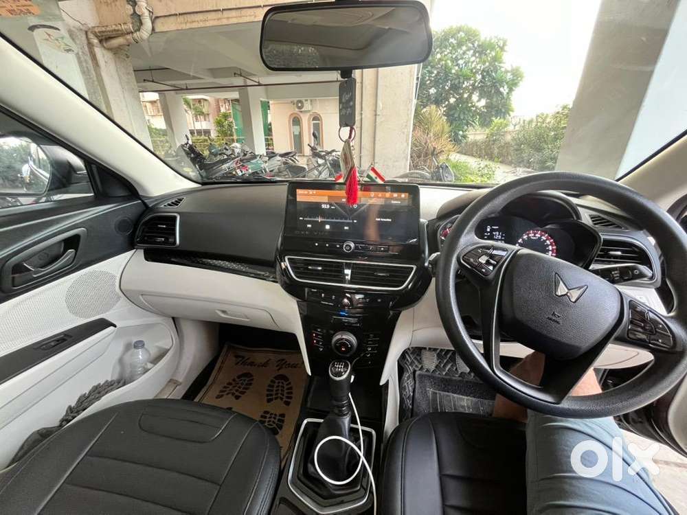 Mahindra 3xo Suv Petrol Manual 2024