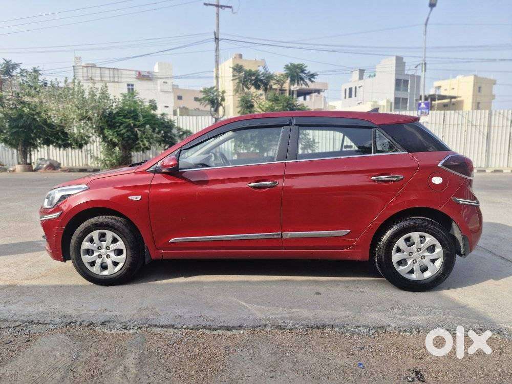 Hyundai I20 Petrol Cvt Magna Executive, 2020, Petrol