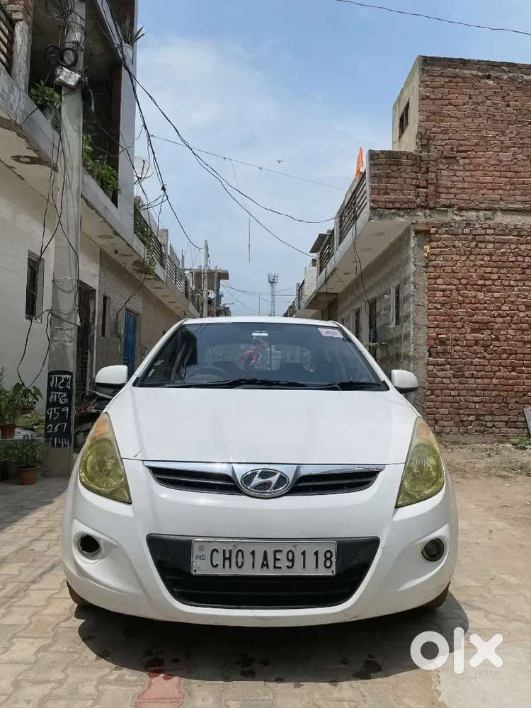 Hyundai Elite I20 Magna 2011