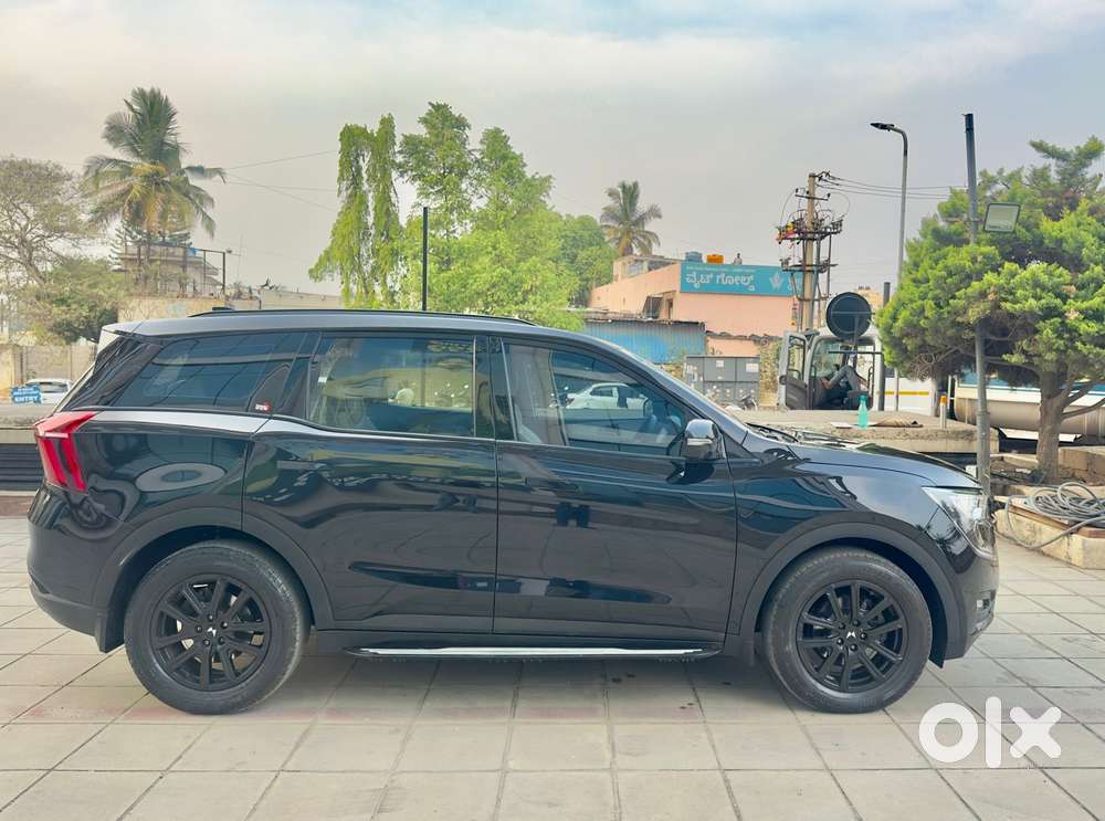 Mahindra Xuv700 2.0 Ax 7 Petrol At Luxury Pack Str, 2024, Petrol