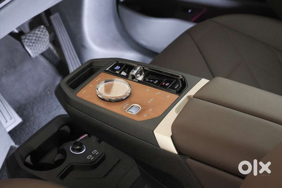 Bmw Ix Xdrive50, 2024, Electric