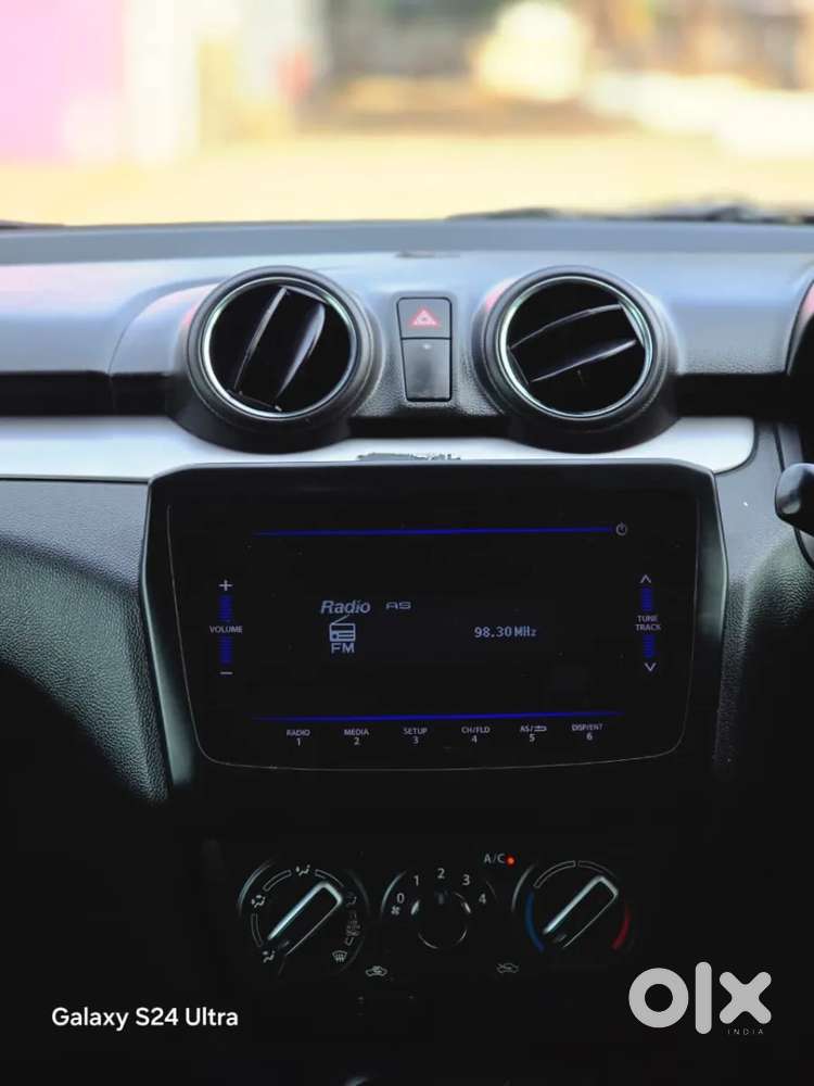 Maruti Suzuki Swift Vxi, 2021, Petrol