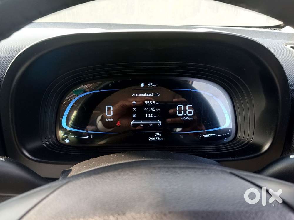 Hyundai Venue E 1.2 Petrol, 2025, Cng & Hybrids