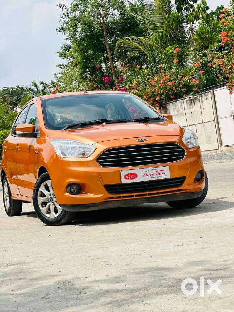 Ford Figo 1.5p Titanium At, 2015, Petrol