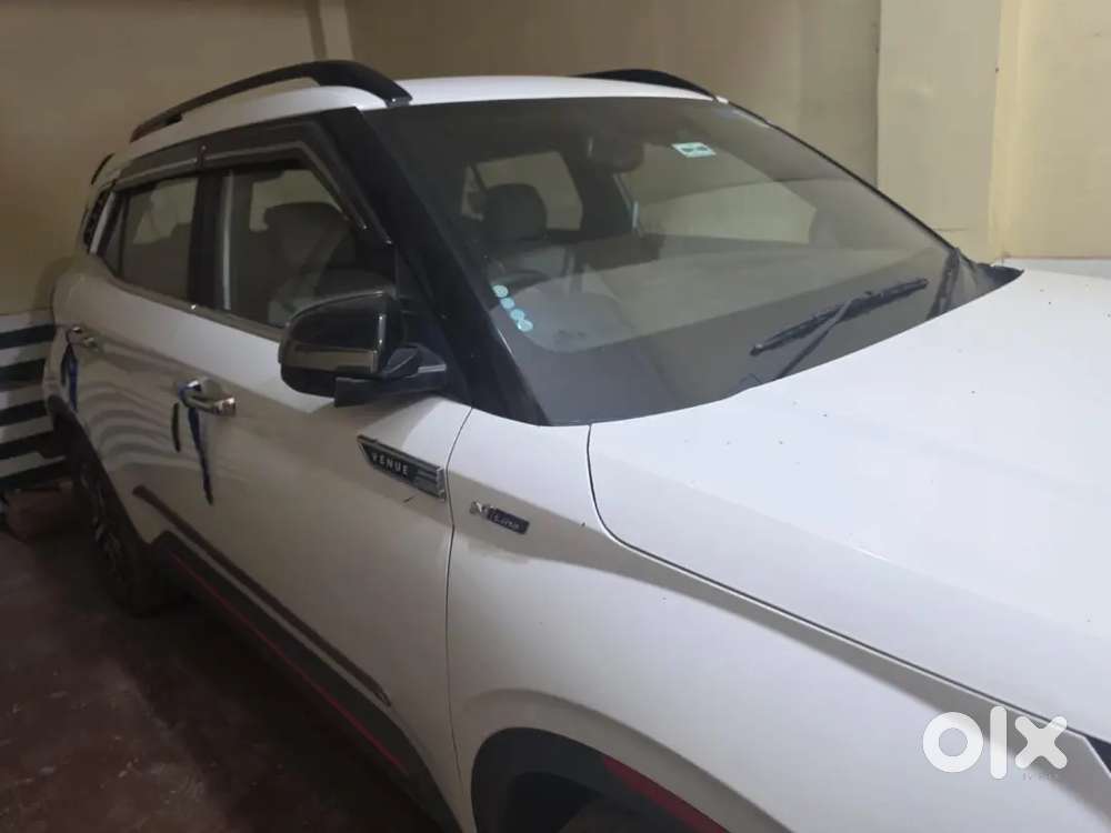 Hyundai Venue N Line N8 2024 Petrol 14681 Km Driven Automatic