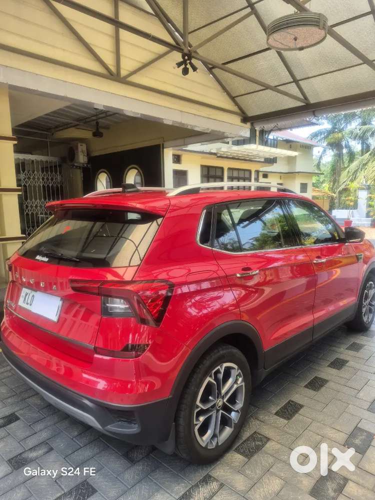 Skoda Kushaq 2022 Top End Model,warranty Upto 2028,new Battery,neat