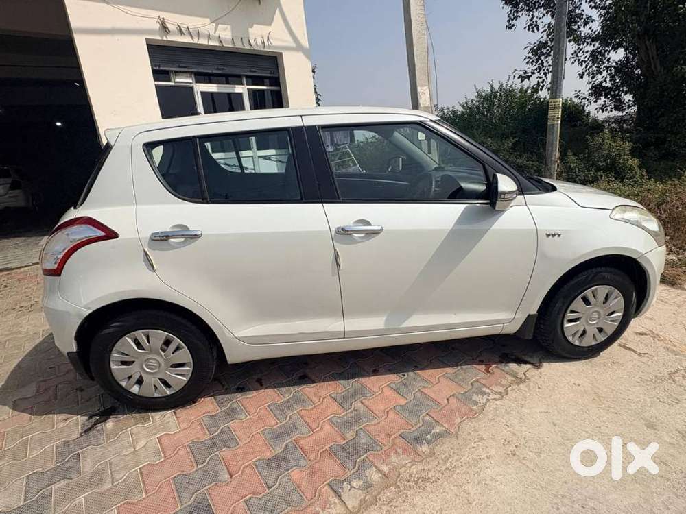 Maruti Swift Petrol 2014