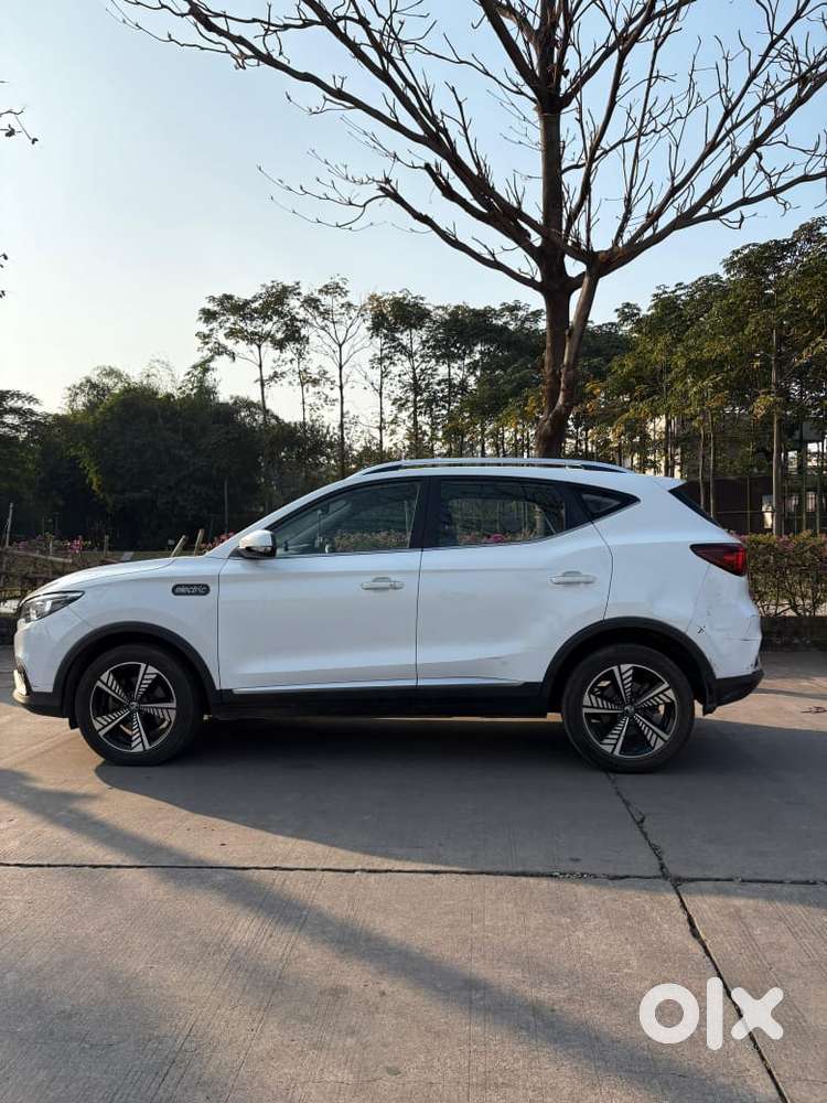 Mg Zs Ev Exclusive Pro Iconic Ivory, 2021, Electric