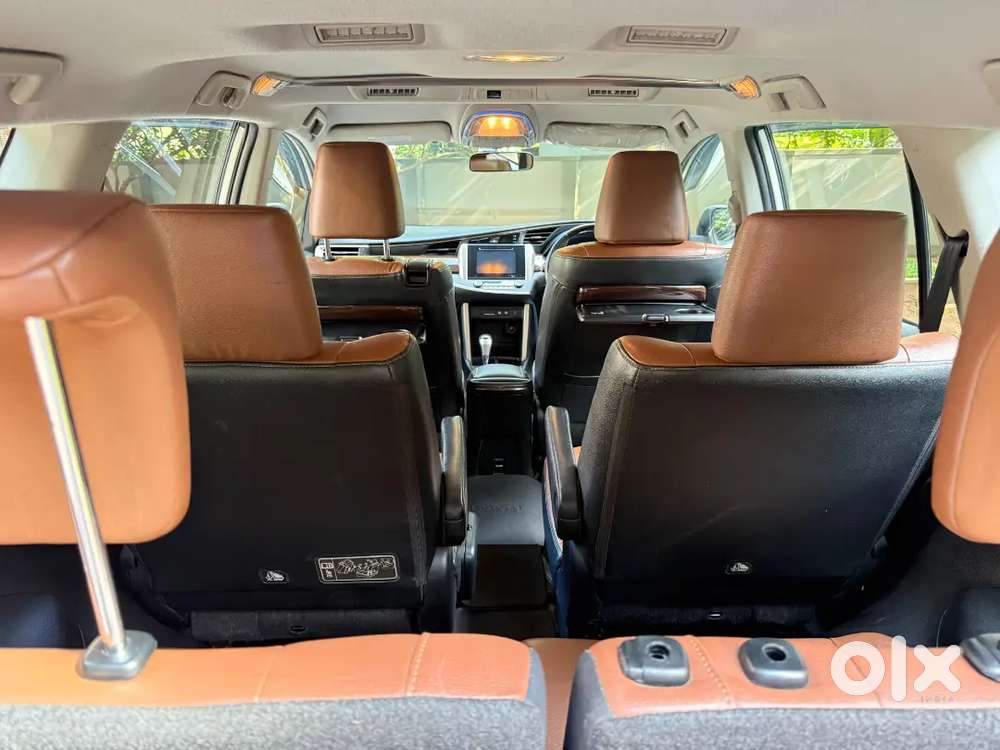 Toyota Innova Crysta Diesel 2016 Automatic
