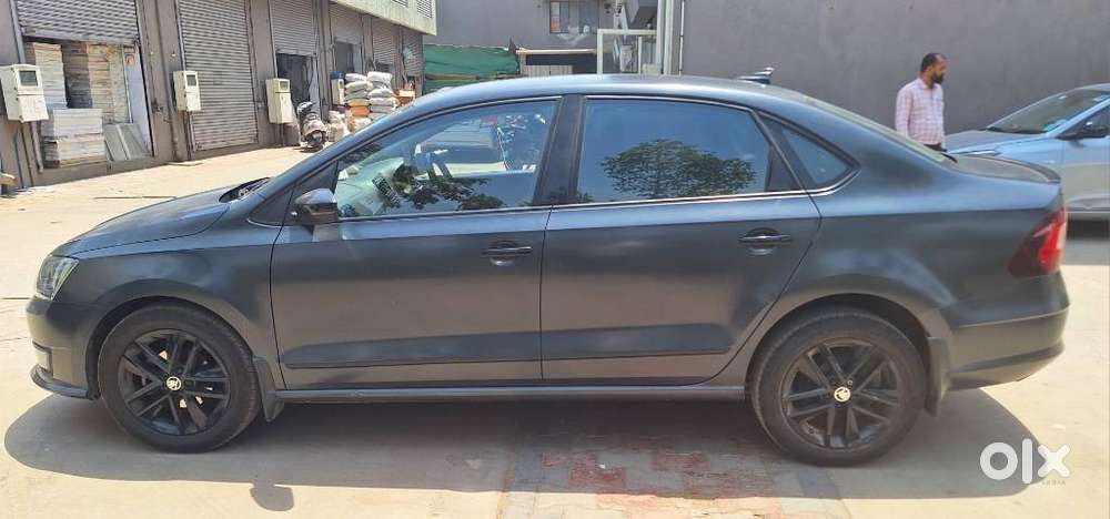 Skoda Rapid 1.0 Ambition Tsi At, 2022, Petrol