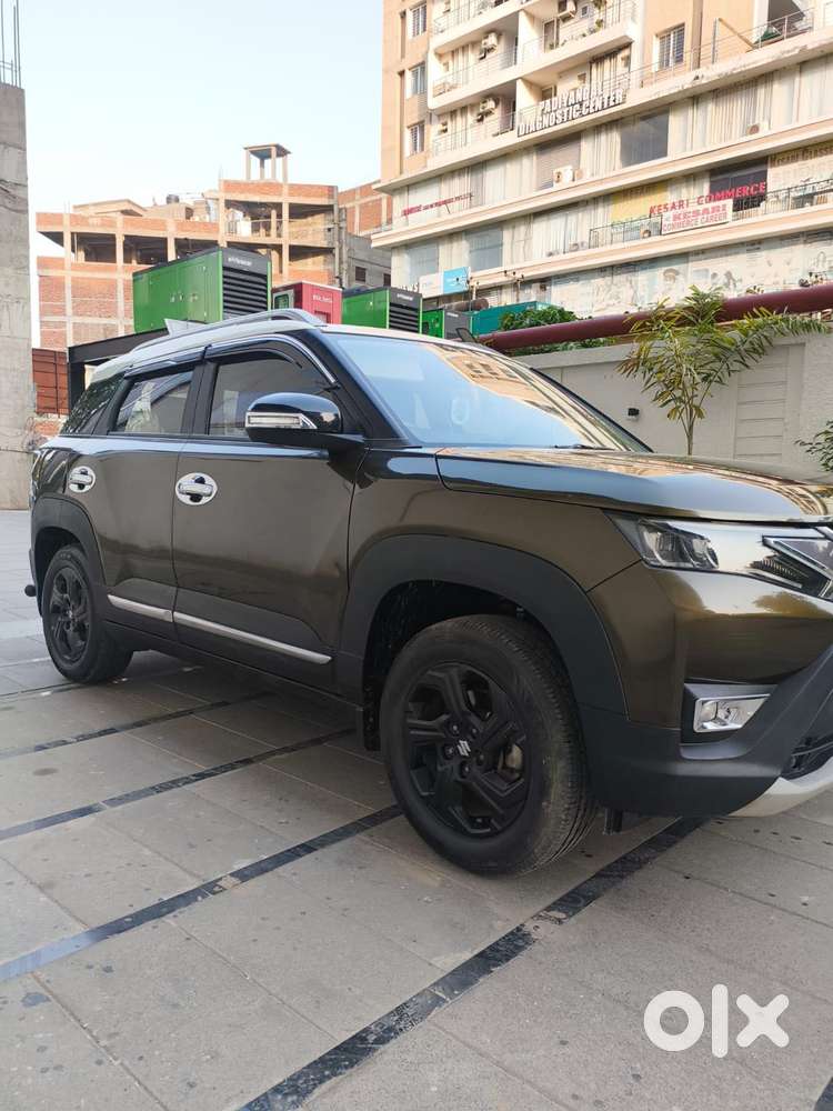 Maruti Suzuki Brezza 1.5 Zxi Cng Dual Tone, 2023, Cng & Hybrids