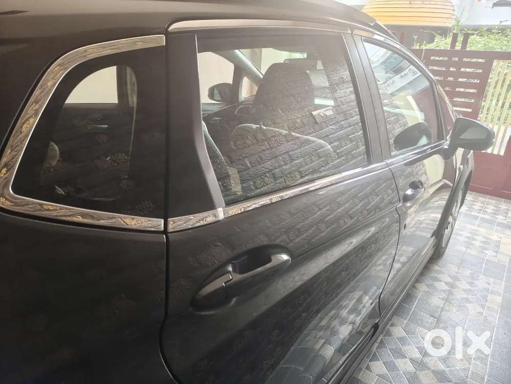 Honda Wr-v 2017 Dieselwith 25km/l Mileage