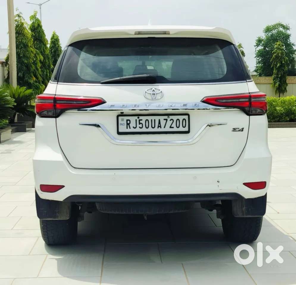 Toyota Fortuner 4x2 At 2.8 Diesel, 2017, Diesel