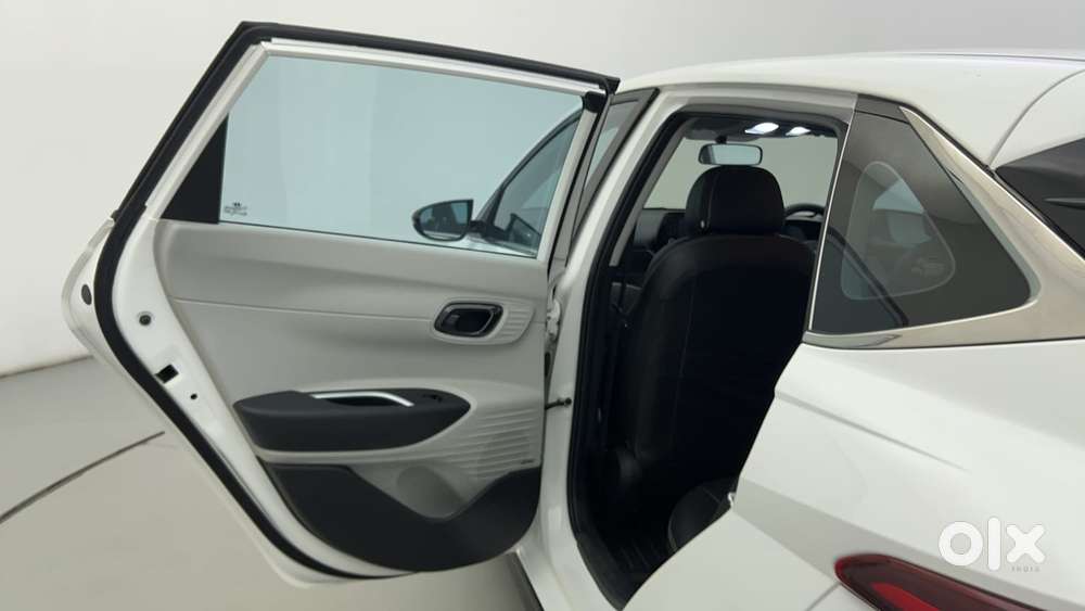 Hyundai New I20 1.2 Asta Mt, 2024, Petrol