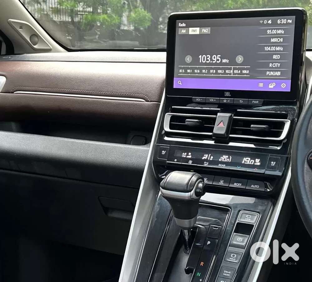 Toyota Innova Hycross 2.0 Zx Hybrid 7 Str, 2024, Petrol
